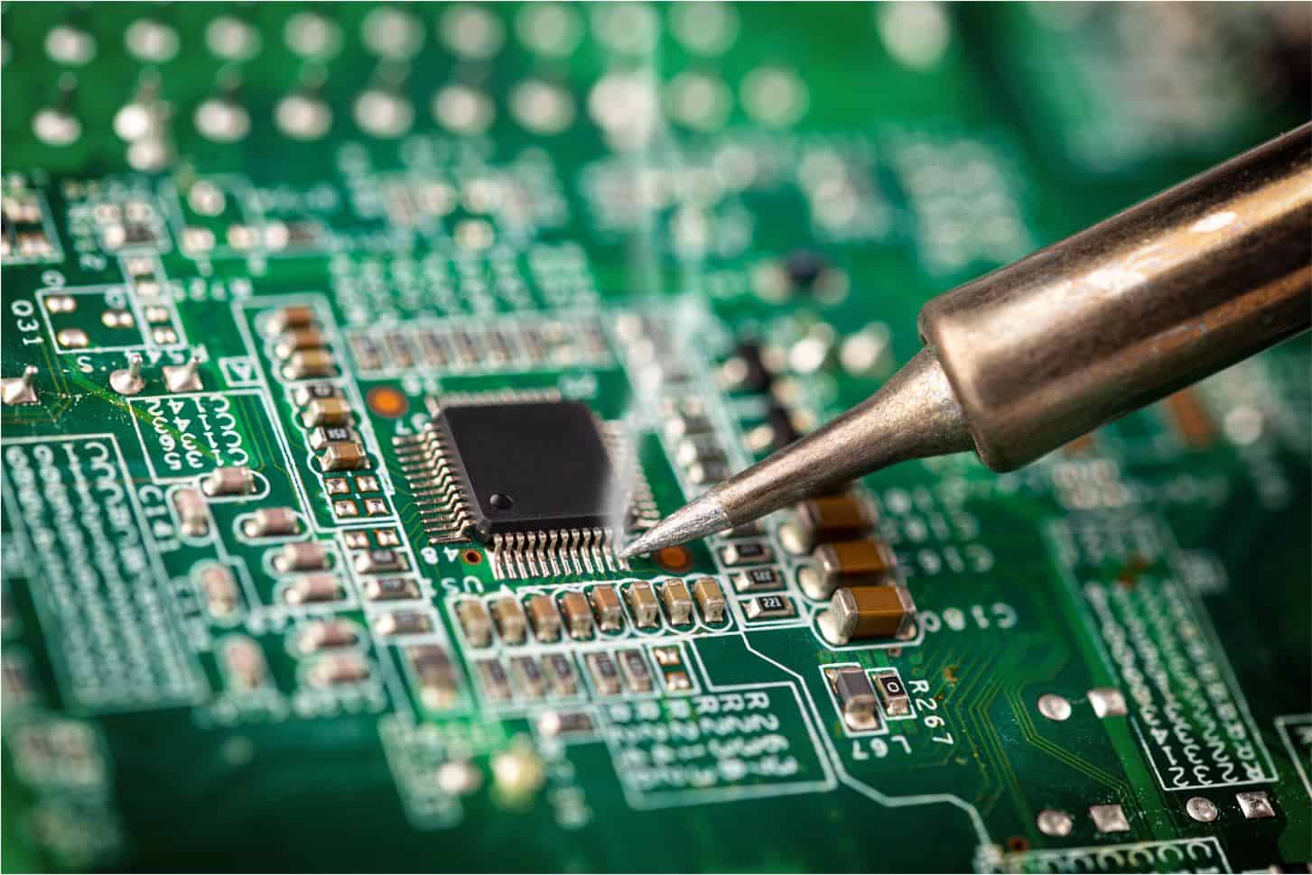 Hiển thị tin tức PCB là gì? Dịch vụ hàn linh kiện trên bản mạch PCB của Finetech 4.0 VN Hình ảnh tin tức PCB là gì? Dịch vụ hàn linh kiện trên bản mạch PCB của Finetech 4.0 VN